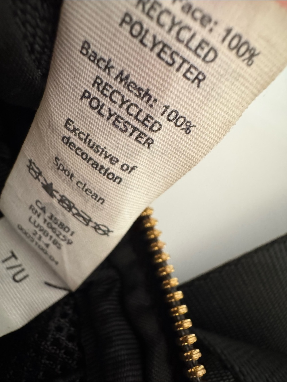 Lululemon Everywhere Fleece Belt Bag black and gold - Picture 14 of 15